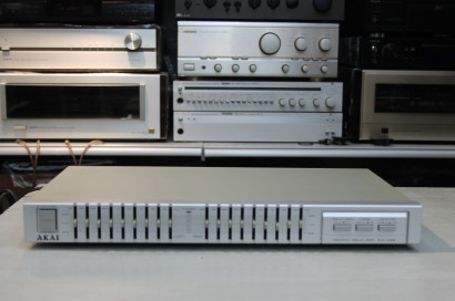 Akai  EA A 22