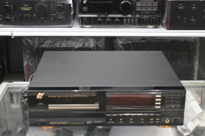 Sansui CD a 717 Extra