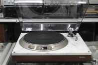 Denon DP 1800