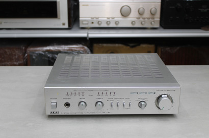 Akai UC U 2