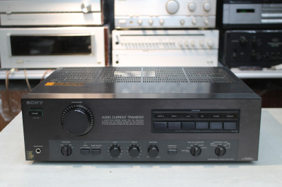 Sony TAF 555 ES