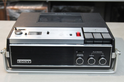 Sony TC 800 B