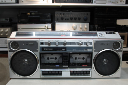 Sanyo M W 20 K